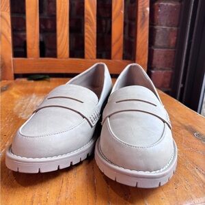 Dolce Vita womens Crisp chunky lug sole loafers academia preppy office dune 6.5